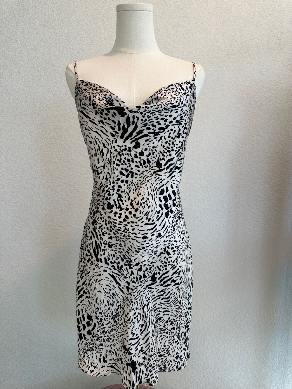 Windsor Satin Animal Print Cowl Neck Slip Dress Size Small